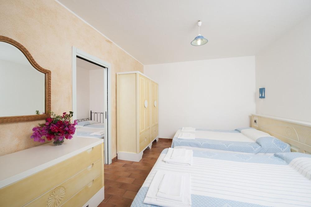 Residence S'Incantu Villasimius Bagian luar foto