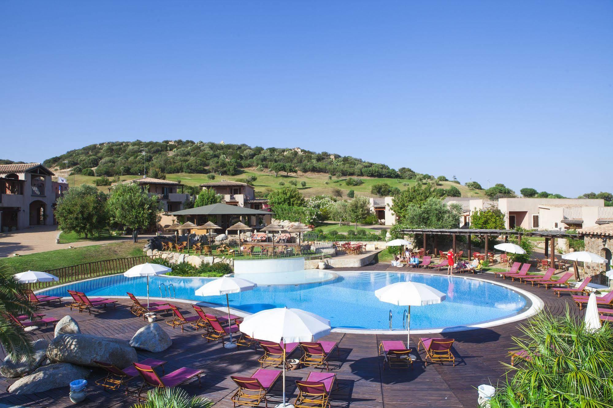 Residence S'Incantu Villasimius Bagian luar foto