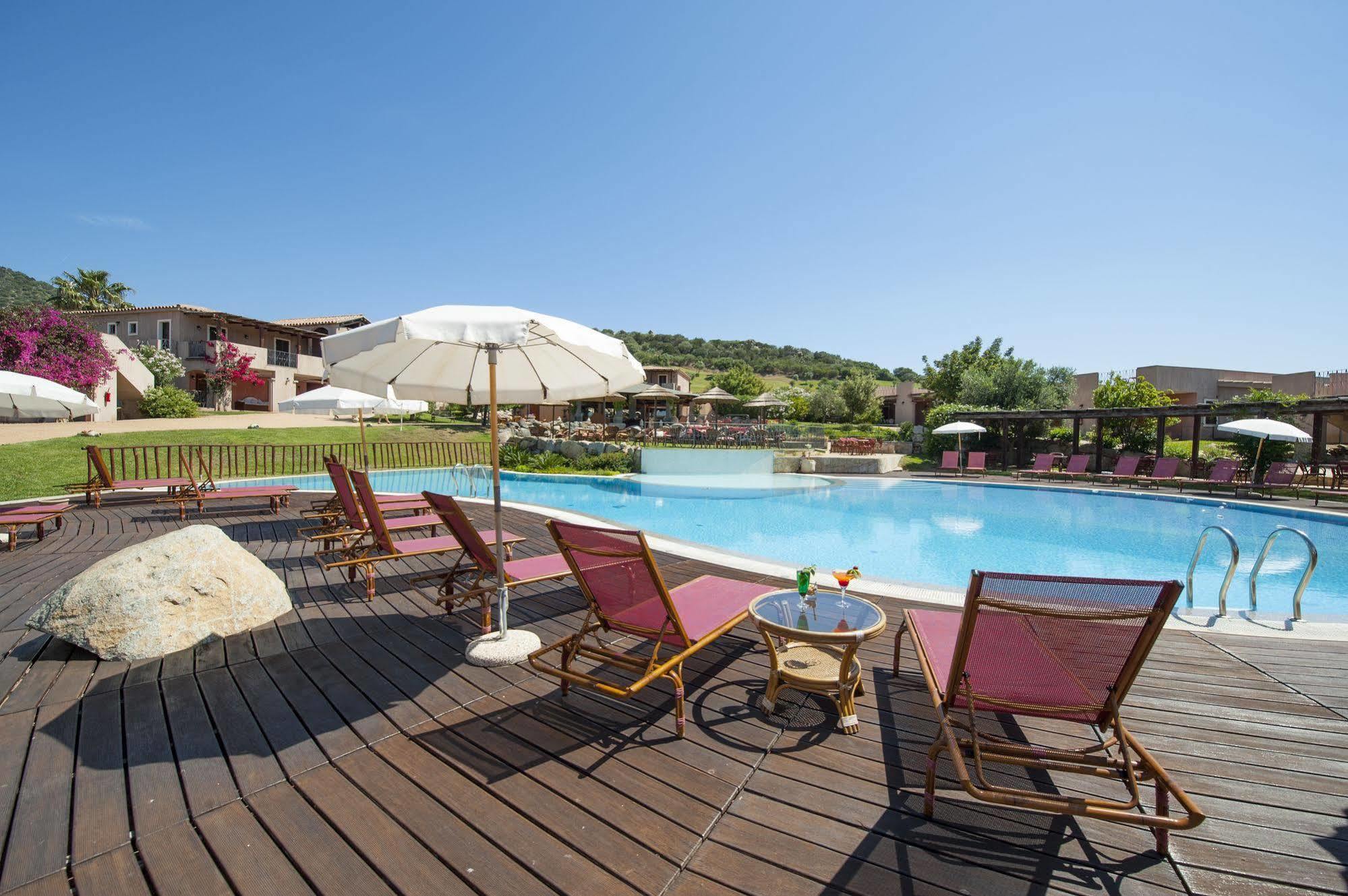 Residence S'Incantu Villasimius Bagian luar foto