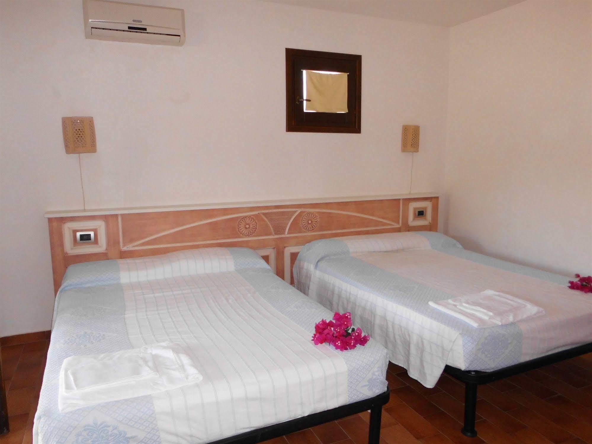 Residence S'Incantu Villasimius Bagian luar foto
