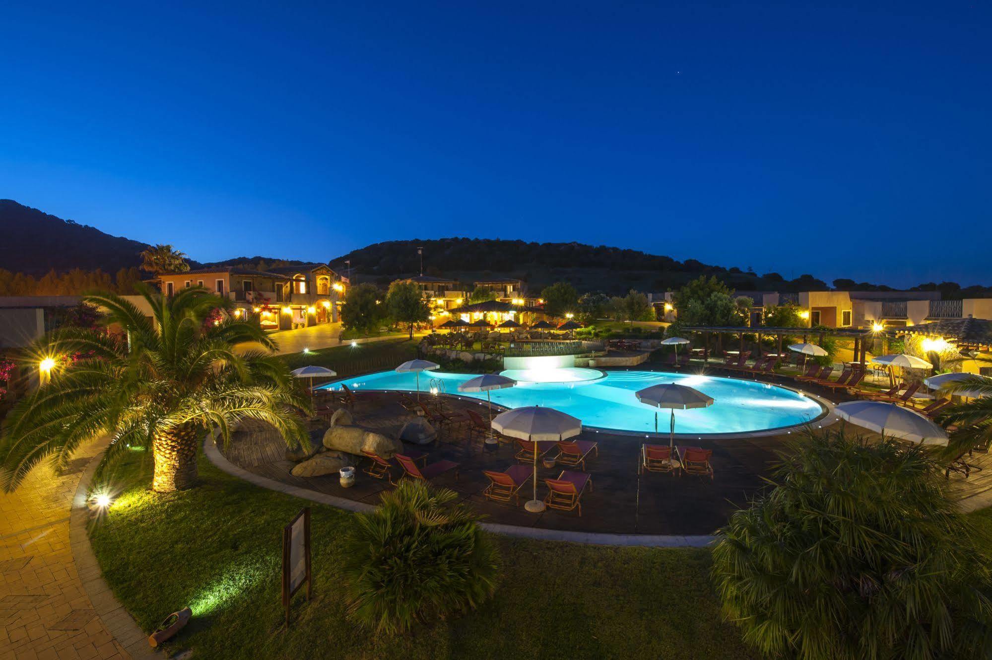 Residence S'Incantu Villasimius Bagian luar foto